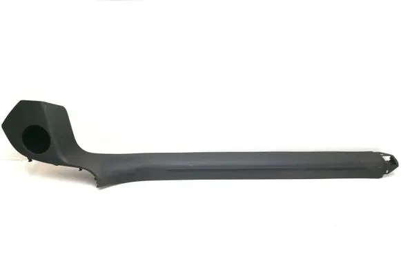 Front sill trim cover