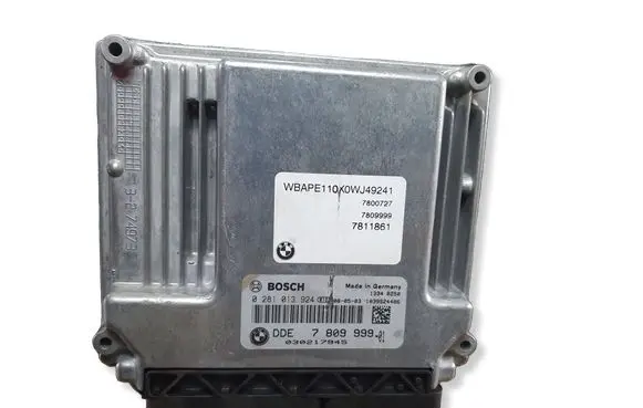 BMW X3 E83 Engine control unit/module 7809999 0281013924 030217945