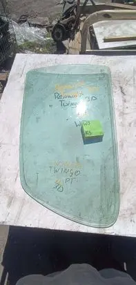 Renault Twingo I Rear door window glass 1212123