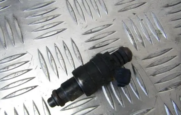 Renault Scenic I Fuel injector 866313