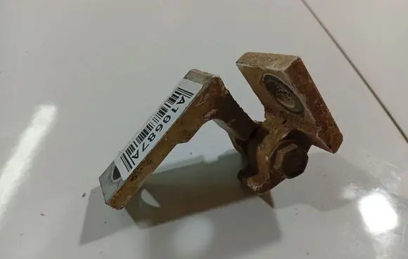 Peugeot Bipper Front door upper hinge 