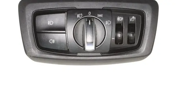 BMW 2 F45 Light switch 9865814