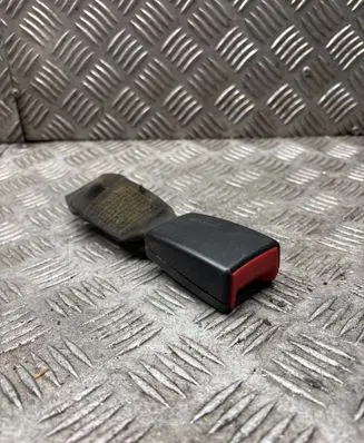 BMW X1 E84 Rear seatbelt buckle 9117261 603853900H 10102011