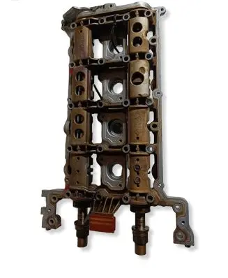 Mercedes-Benz C W204 Camshaft holder R2710510902 9815105
