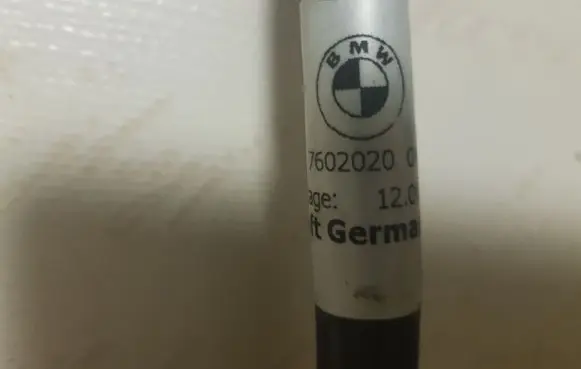 BMW 3 GT F34 Vacuum line/pipe/hose 7602020