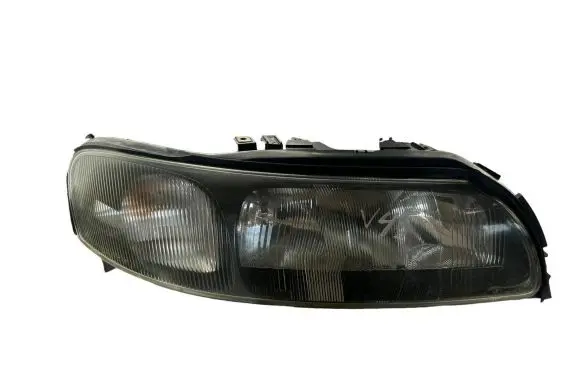Volvo V70 Headlight/headlamp 8620687 89004806