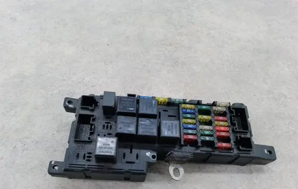 Volvo XC90 Fuse box set 30728008518828108