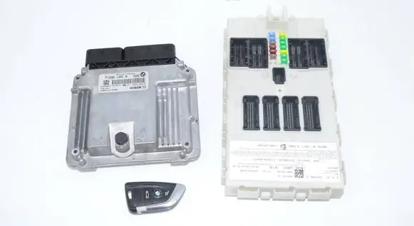 BMW 2 F46 Engine ECU kit and lock set 9388183 61355B5D695 61355A91FD5