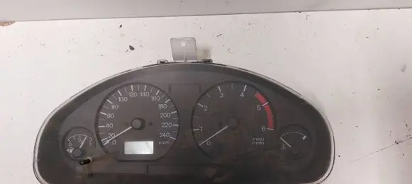 Mitsubishi Carisma Speedometer (instrument cluster) MR480266 0P0264022