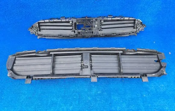 Mini F65 Front bumper lower grill 5A3B4E3 5A3B4E4