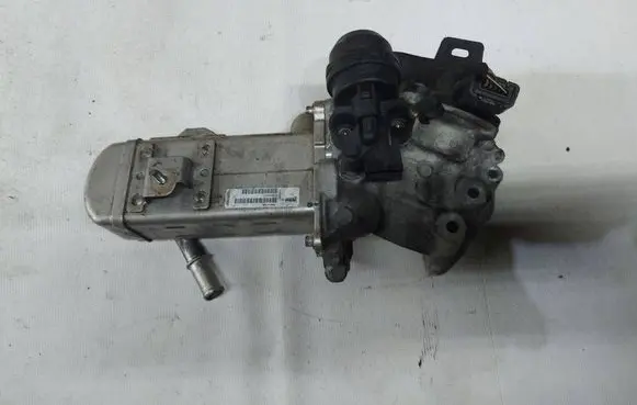 Ford Galaxy EGR valve 30725888 V29031639