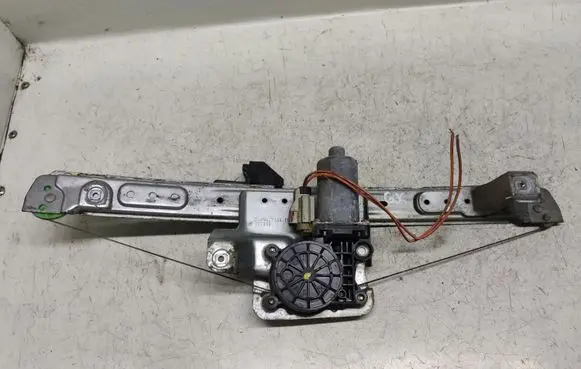 Chrysler Pacifica Rear door window regulator with motor