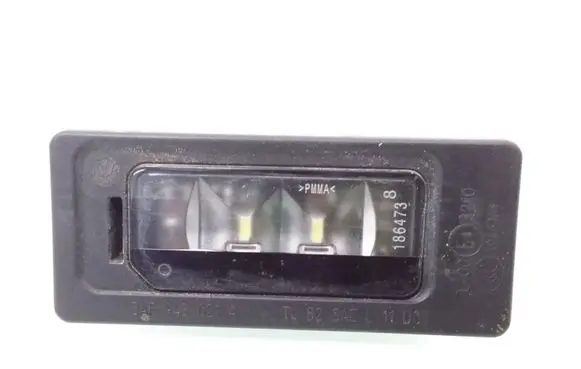 Volkswagen PASSAT B7 Number plate light 3AF943021A