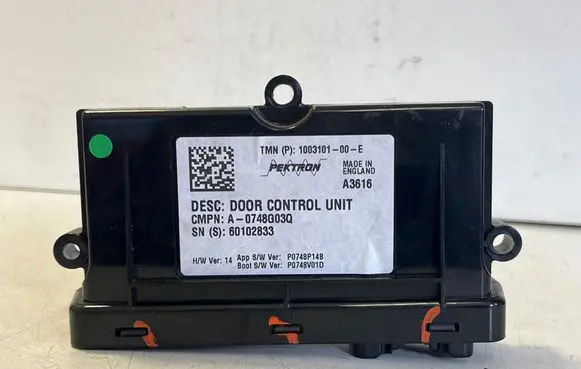 Tesla Model S Door control unit/module 1003101