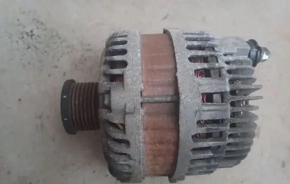 Nissan Qashqai Generator/alternator 23100JD71A