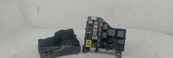 Volvo S40, V40 Fuse box set 30859714 30623378