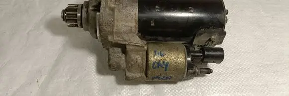 Volkswagen Caddy Starter motor 0001153007