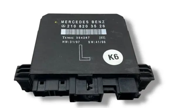 Mercedes-Benz C W202 Door control unit/module 2108203526 354267