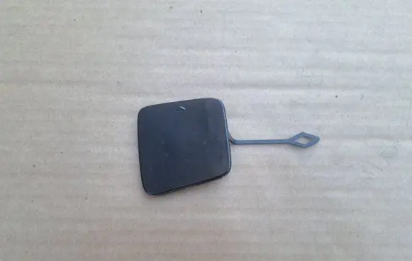 BMW i3 Rear bumper row hook cap/cover 7305686
