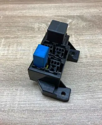 Hyundai Santa Fe Other relay 9522429850 9522517000 WithSocket