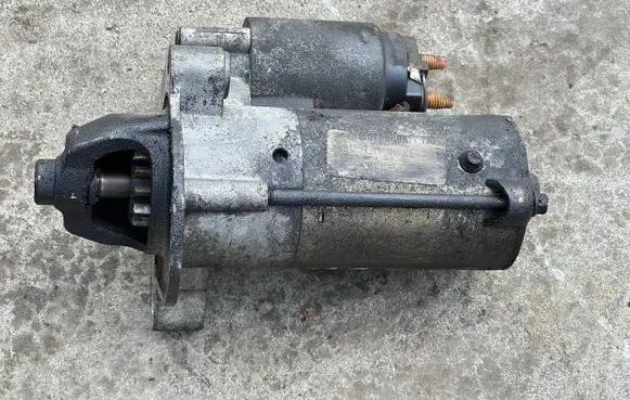 Ford Focus Starter motor 3M5T11000CE