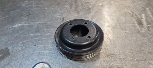 BMW 5 E34 Water pump pulley 2246129 11512246129