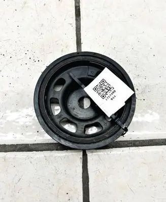 Volkswagen Polo VI Crankshaft pulley 