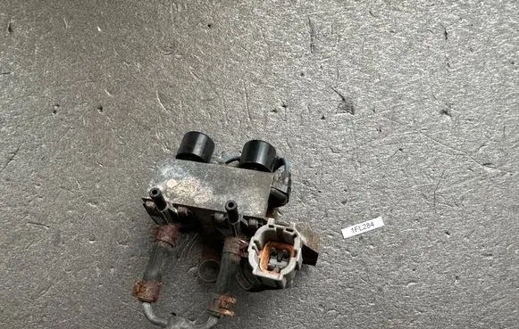 Nissan Patrol Y61 Vacuum valve 31940VB300