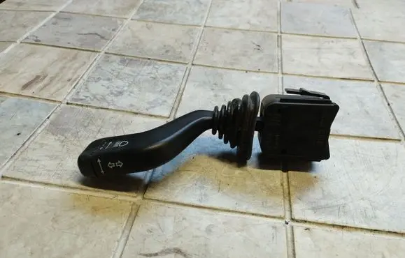 Opel Zafira A Indicator stalk 90560990 12263700