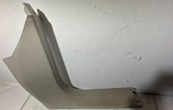 Chrysler Pacifica Front sill trim cover 66592R MT1855
