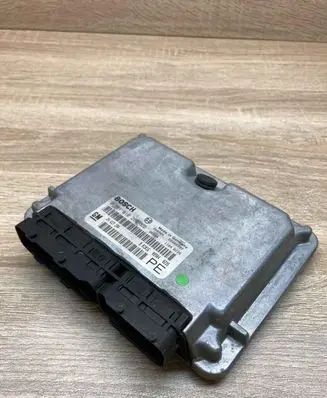 Opel Vectra B Engine control unit/module ECU 24417194 0281010269Used
