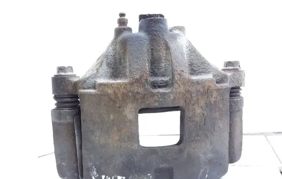 Opel Sintra Front brake caliper