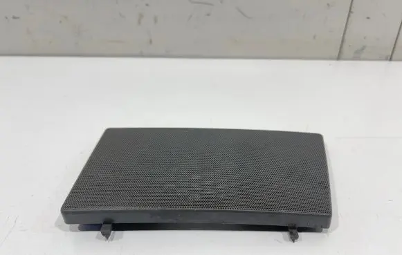 Volkswagen II LT Side speaker trim/cover 9016890208