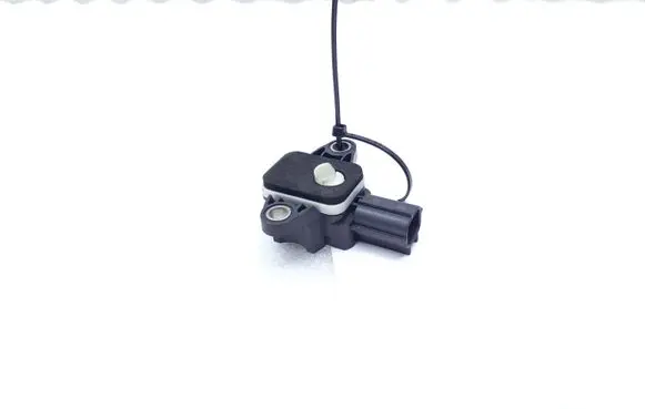 Hyundai Genesis Airbag deployment crash/impact sensor 959202J300