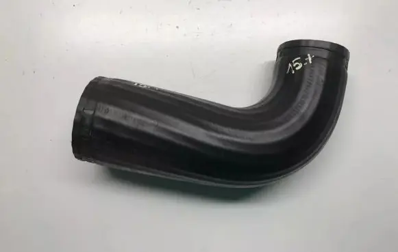Volvo S80 Intercooler hose/pipe