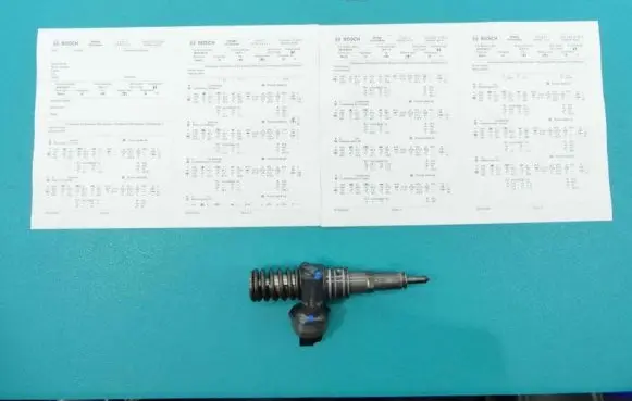 Volkswagen Golf V Fuel injector 0414720215 IMPRK1253660
