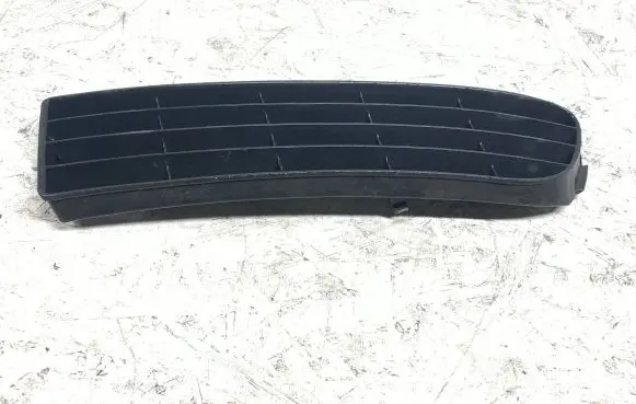 Audi A6 S6 C4 4A Front bumper lower grill 4A0807345J