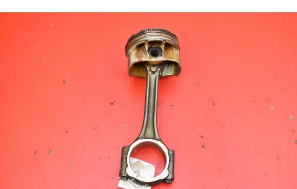 Piston