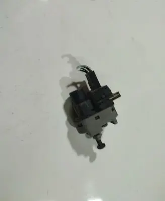 Ford Mondeo Mk III Brake pedal sensor switch 