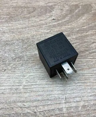 Volkswagen Golf IV Other relay 191955529 72HV002