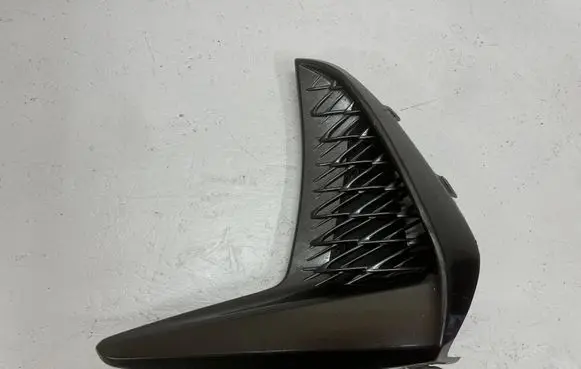 Front bumper lower grill