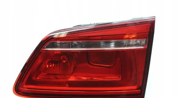 Volkswagen Golf Sportsvan Tailgate rear/tail lights 510945094G