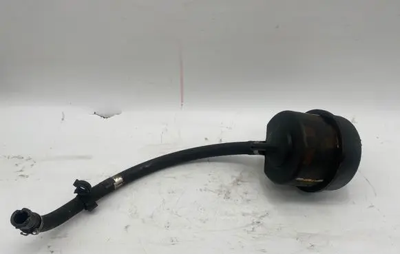 Iveco Daily 4th gen Power steering fluid tank/reservoir 