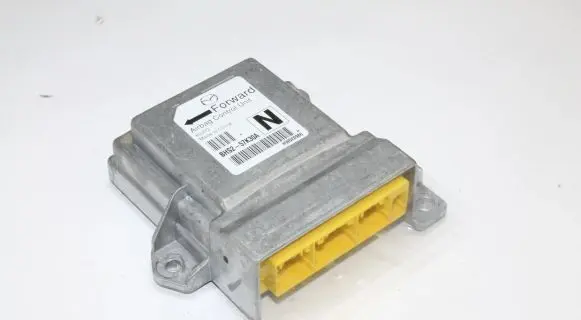 Mazda 3 II Airbag control unit/module BHS257K30A