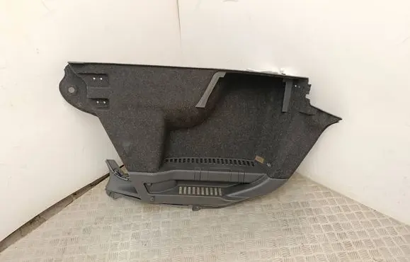 Skoda Enyaq iV Trunk/boot side trim panel 5LE867427A 5LE867761A