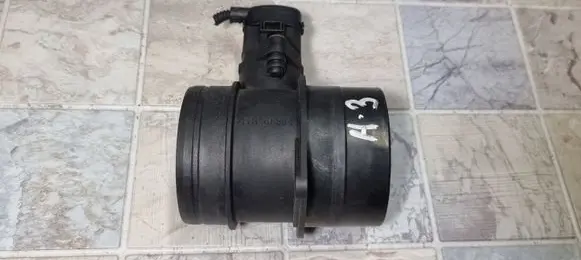 Audi A3 S3 8P Mass air flow meter 0281002461 074906461B