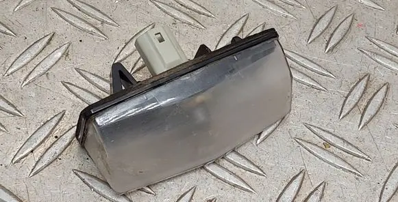 Toyota Prius+ (ZVW40) Number plate light