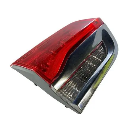 Jeep Grand Cherokee Tailgate rear/tail lights 68110047AD P68110047AD