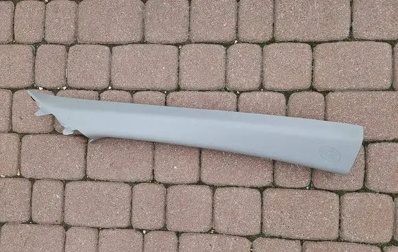 Toyota Camry VIII XV70 Other sill/pillar trim element 62210-33220-