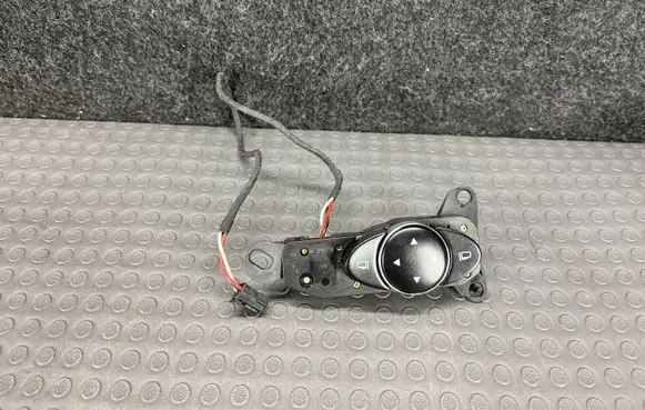 Mercedes-Benz E W211 Wing mirror switch 2118208310